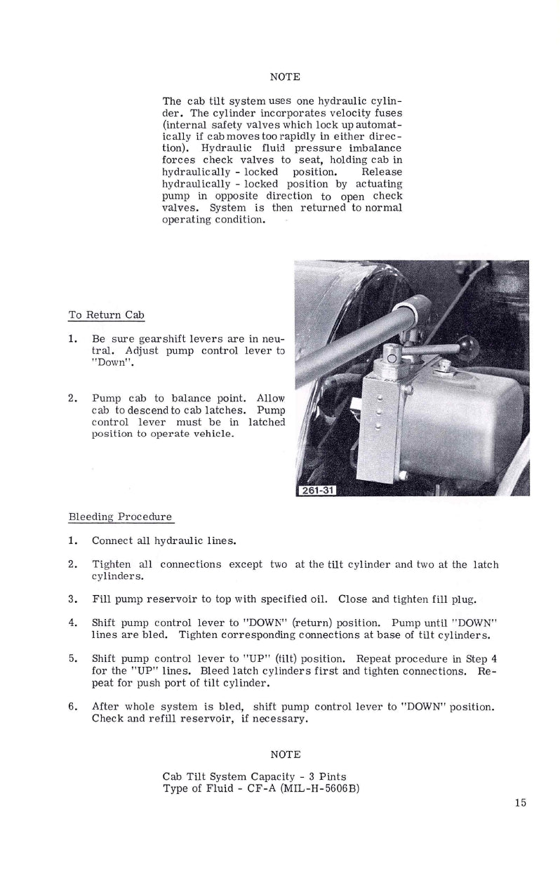 Mack MC/MR Owner's Manual | English