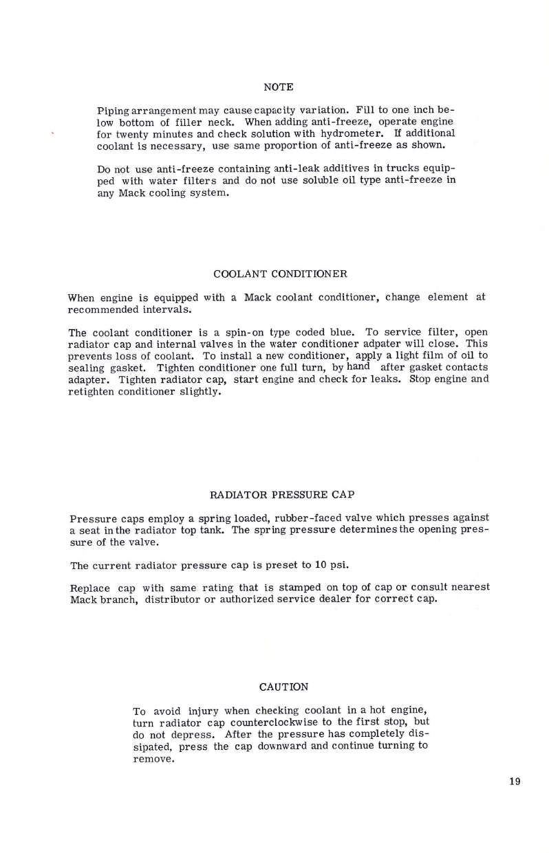 Mack MC/MR Owner's Manual | English